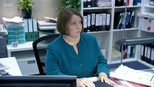 Screenshot: You're looking great yourself,
you know, at the moment.