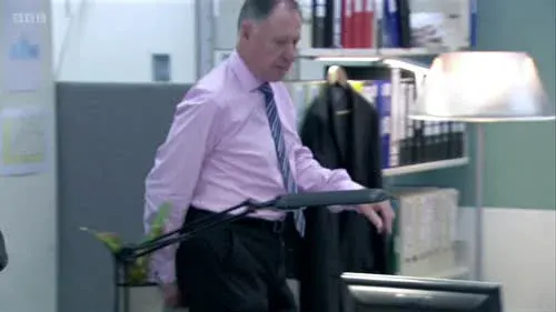 Screenshot: to spend the rest of his days
being the world's scariest dentist.