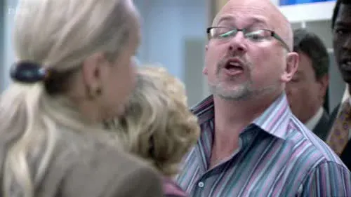 Screenshot: go and buy some silver body paint
and pretend to be a robot on the
South Bank. Fly, my pretties, fly!