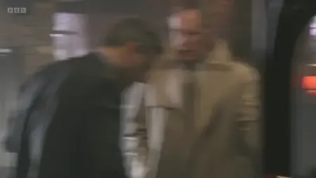 Screenshot: Why don't you stay here and creep out the barmaid?