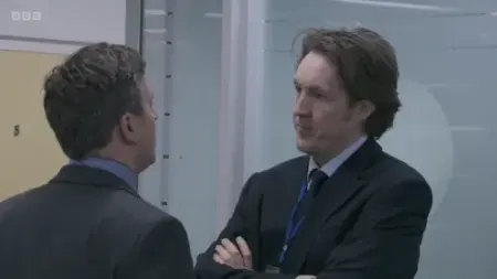 Screenshot: You couldn't keep the cast of Glee out.