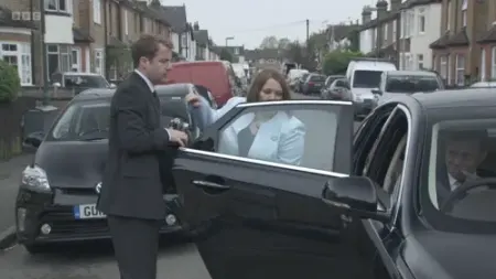 Screenshot: Just pass it to me. Why don't you get in the front?