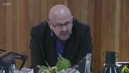 Screenshot: Silicon banks. Silicon hospitals. Silicon buses.