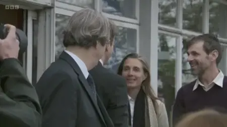 Screenshot: It's like Ike and Tina Turner. Or Caligula and his horse.