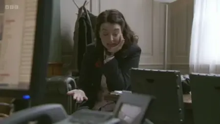 Screenshot: You look like Sleeping Beauty, that's just weird.