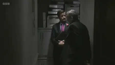 Screenshot: It's not a healthy sign when the deputy attacks the leader