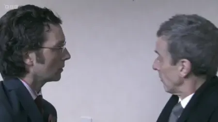 Screenshot: Right, we've got to get her off that stage.