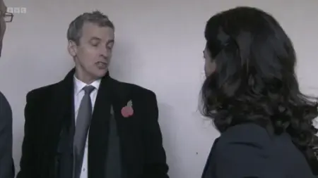 Screenshot: You don't have a fucking signal? You must, from Hampstead Heath?