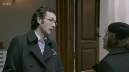 Screenshot: It looks, it's more Mickey Mouse, isn't it? The hat?