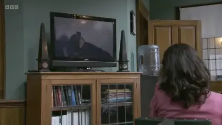 Screenshot: Fabulous work. Let's just, er...bury her in a grave...