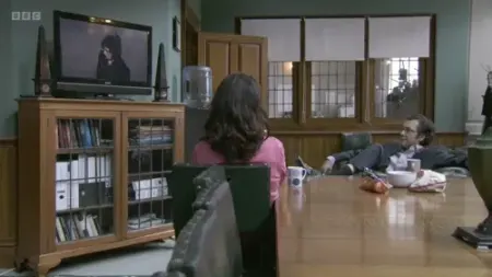 Screenshot: I can't watch. I feel a bit sick.