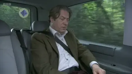 Screenshot: Well, cutting the guy ropes on his tent is hardly the siege of Troy.