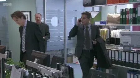 Screenshot: Heads up. Lady and the Tramp are in, too.