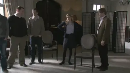 Screenshot: That's it just put it at the side, Peter.