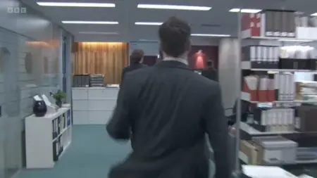 Screenshot: He used a car exhaust.