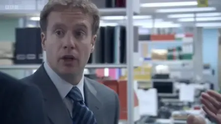 Screenshot: Could you make her a tea? I'm in charge. You're not in charge. I am in charge.