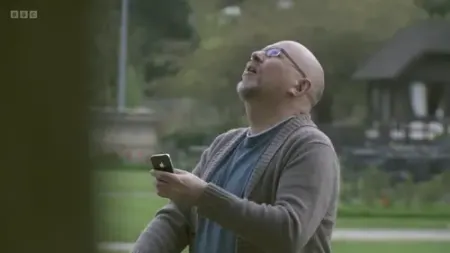 Screenshot: OK, it's my turn on that signal, Peter, get down.