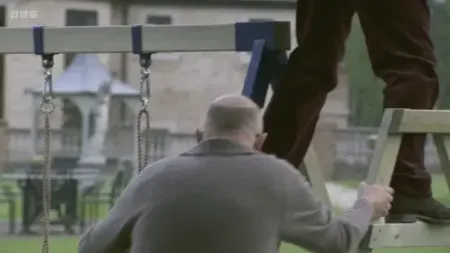 Screenshot: Wait, I'm listening to the fucking message.