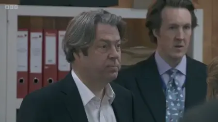 Screenshot: I sometimes buy the Big Issue out of social embarrassment, I don't buy a fucking bank.