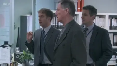 Screenshot: Peter, Number 10 have seen the photo. They don't want you to make a statement.