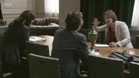 Screenshot: This programme contains very strong language