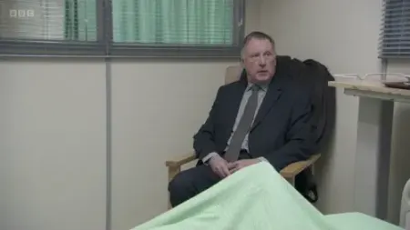 Screenshot: She's entering her dog for Britain's Got Talent.