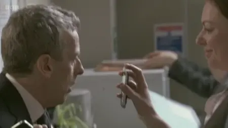 Screenshot: Oh, Glenn, you wrinkled beauty. This is an emergency situation, Nicola,