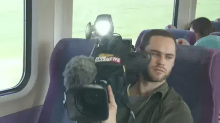 Screenshot: I'll get the door. And leave Duggan where he is, because he's just flotsam now.