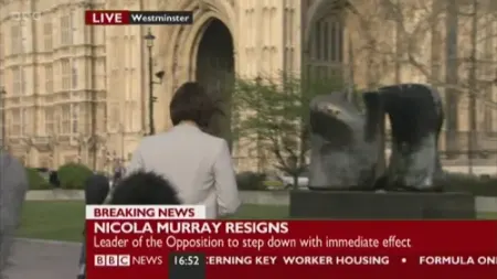 Screenshot: (Nicola, Nicola this way this way.)