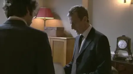 Screenshot: to shelve his ludicrous leadership ambitions.