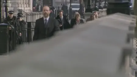 Screenshot: I can't see! Can I make it bigger?