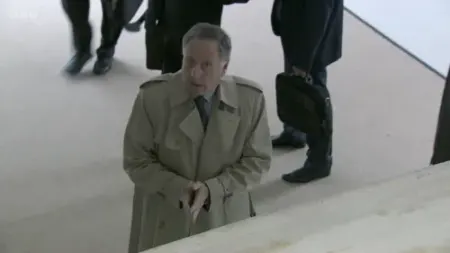 Screenshot: Olly, shouldn't you be in bed?