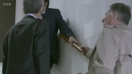 Screenshot: Why is he still here? Can you not perform a simple task?