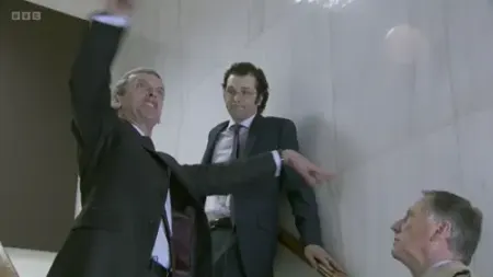 Screenshot: Hang your steaming entrails all around the Tower of fucking London.