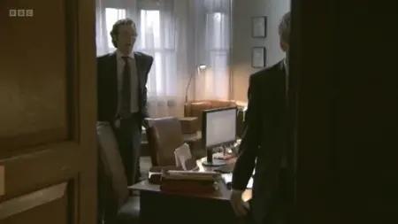 Screenshot: Well, whereas your closet is completely free of skeletons isn't it, Malcolm?