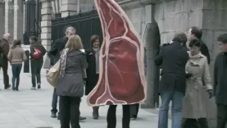 Screenshot: Are you for the chop, Mrs Murray?