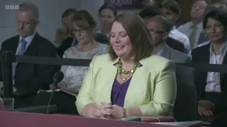 Screenshot: SHE LAUGHS DARKLY