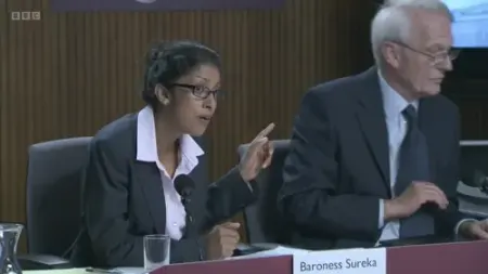 Screenshot: thereby drawing attention to this photograph,