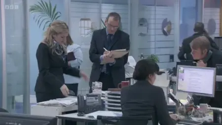 Screenshot: Anyone read Wolf Hall?