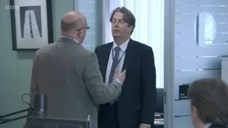 Screenshot: Well, yes, there is. Anyway, tell Perkin Warbeck over there.