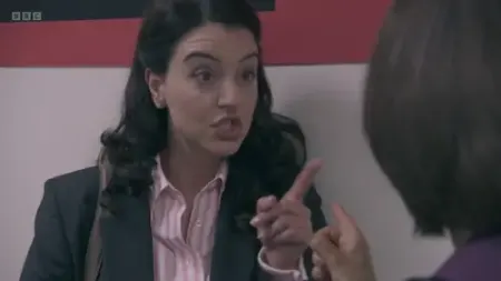 Screenshot: Just get in there before I push you in.