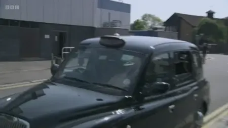 Screenshot: Hey! Get the fuck back here!