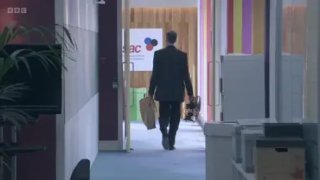 Screenshot: EMMA: Poor, poor Glenn.