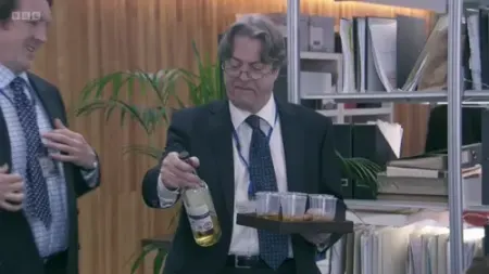 Screenshot: WOMAN LAUGHS