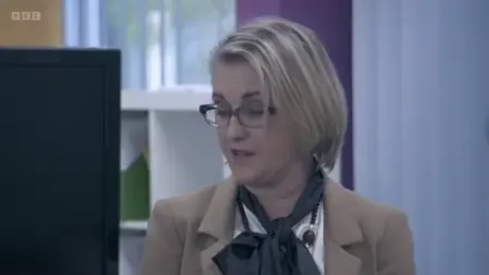 Screenshot: WOMAN: What?