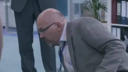 Screenshot: But after a while you realise that this renovation is doomed.